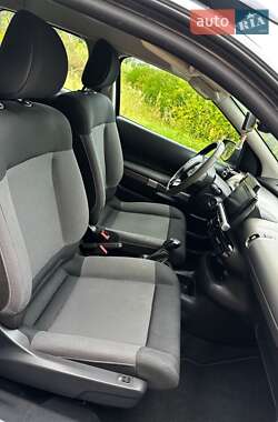 Внедорожник / Кроссовер Citroen C4 Cactus 2016 в 