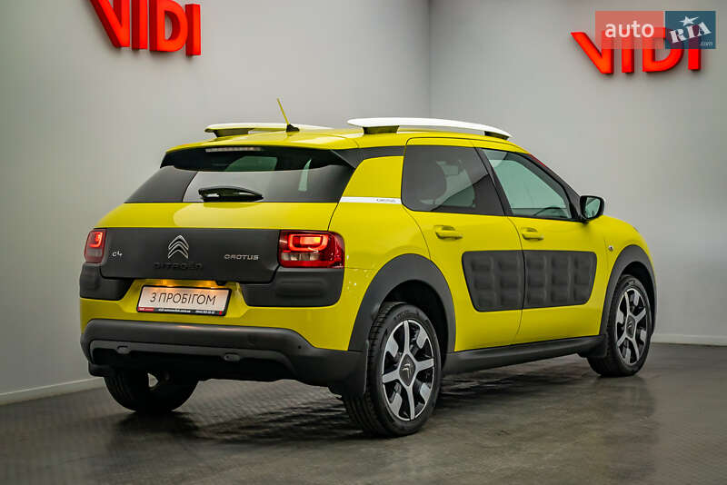 Внедорожник / Кроссовер Citroen C4 Cactus 2016 в Киеве