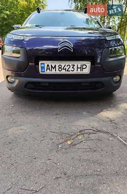 Внедорожник / Кроссовер Citroen C4 Cactus 2015 в 
