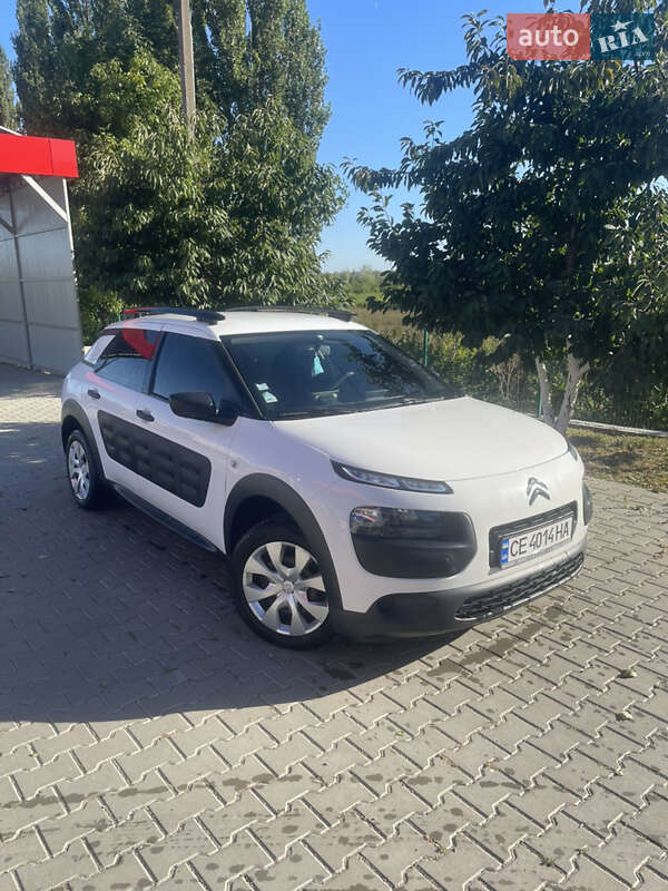 Внедорожник / Кроссовер Citroen C4 Cactus 2017 в 
