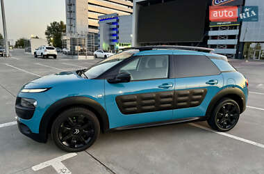 Внедорожник / Кроссовер Citroen C4 Cactus 2018 в 
