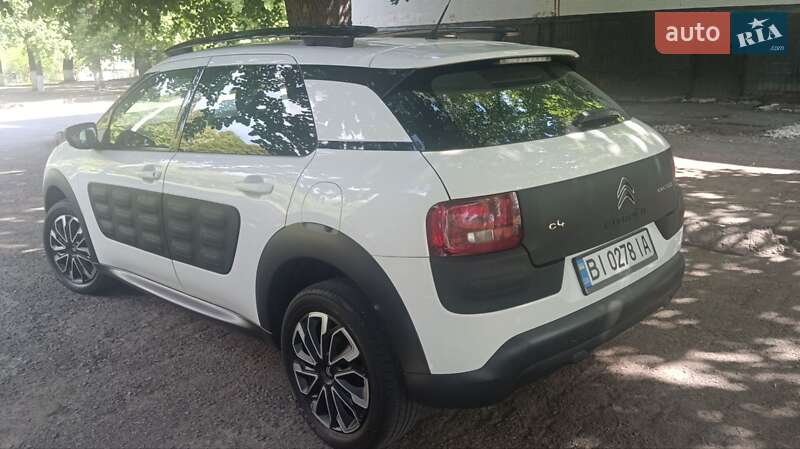 Позашляховик / Кросовер Citroen C4 Cactus 2014 в Харкові