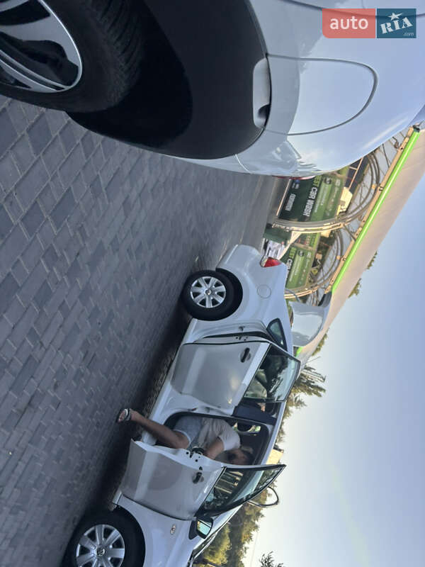 Внедорожник / Кроссовер Citroen C4 Cactus 2015 в Кропивницком фото 19 Внедорожник / Кроссовер Citroen C4 Cactus 2015 в Кропивницком