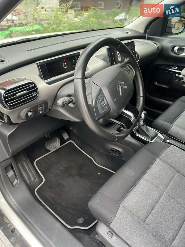 Внедорожник / Кроссовер Citroen C4 Cactus 2019 в Ужгороде