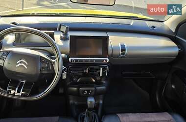 Внедорожник / Кроссовер Citroen C4 Cactus 2017 в 