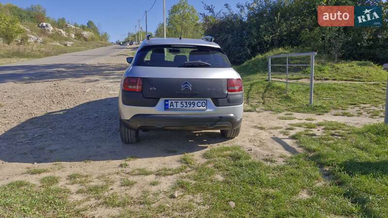 Внедорожник / Кроссовер Citroen C4 Cactus 2017 в Ивано-Франковске