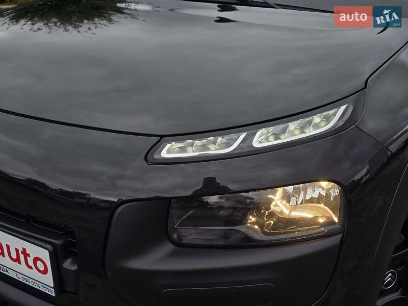 Внедорожник / Кроссовер Citroen C4 Cactus 2016 в Хмельницком