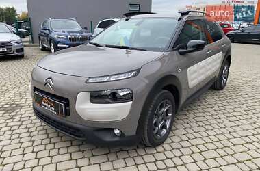 Внедорожник / Кроссовер Citroen C4 Cactus 2015 в 