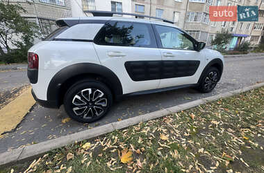 Внедорожник / Кроссовер Citroen C4 Cactus 2014 в 