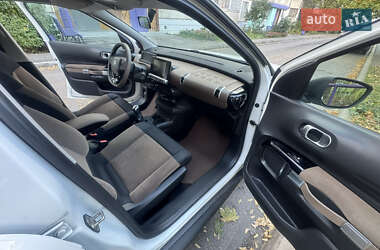 Внедорожник / Кроссовер Citroen C4 Cactus 2014 в 