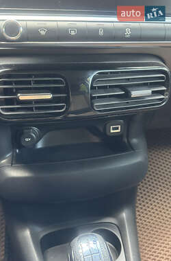 Внедорожник / Кроссовер Citroen C4 Cactus 2014 в 