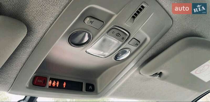 Внедорожник / Кроссовер Citroen C4 Cactus 2015 в Киеве фото 17 Внедорожник / Кроссовер Citroen C4 Cactus 2015 в Киеве