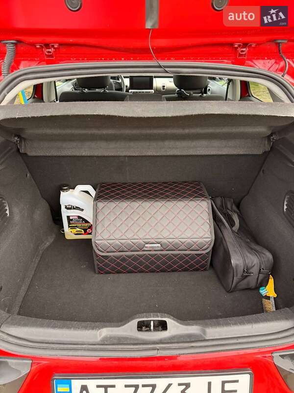 Внедорожник / Кроссовер Citroen C4 Cactus 2014 в Калуше