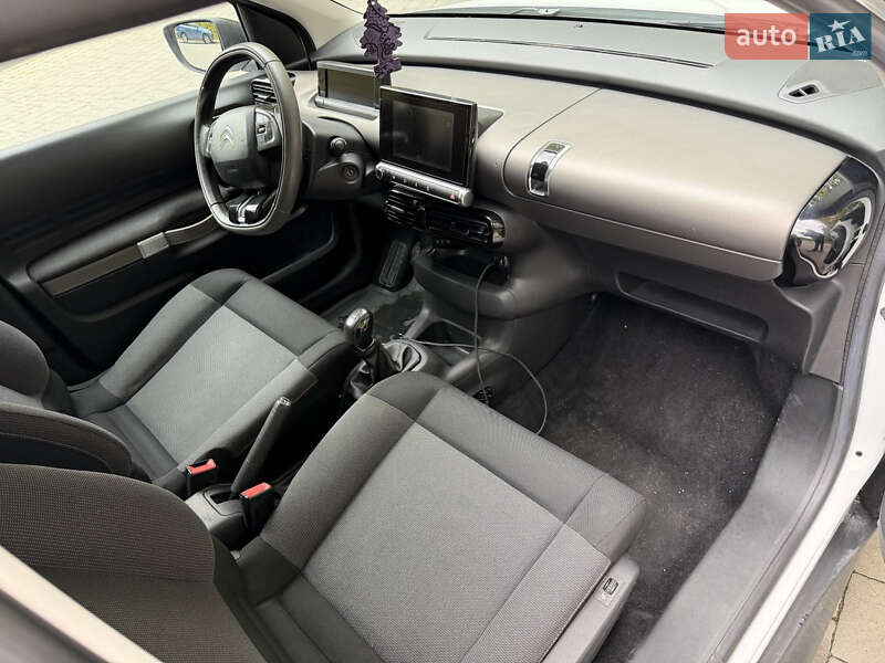 Позашляховик / Кросовер Citroen C4 Cactus 2015 в Львові фото 6 Позашляховик / Кросовер Citroen C4 Cactus 2015 в Львові