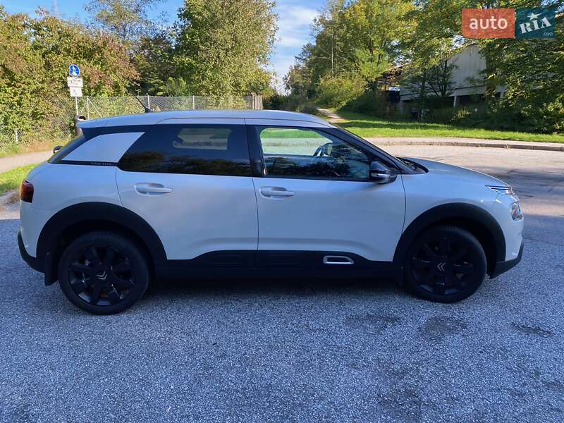 Позашляховик / Кросовер Citroen C4 Cactus 2020 в Києві