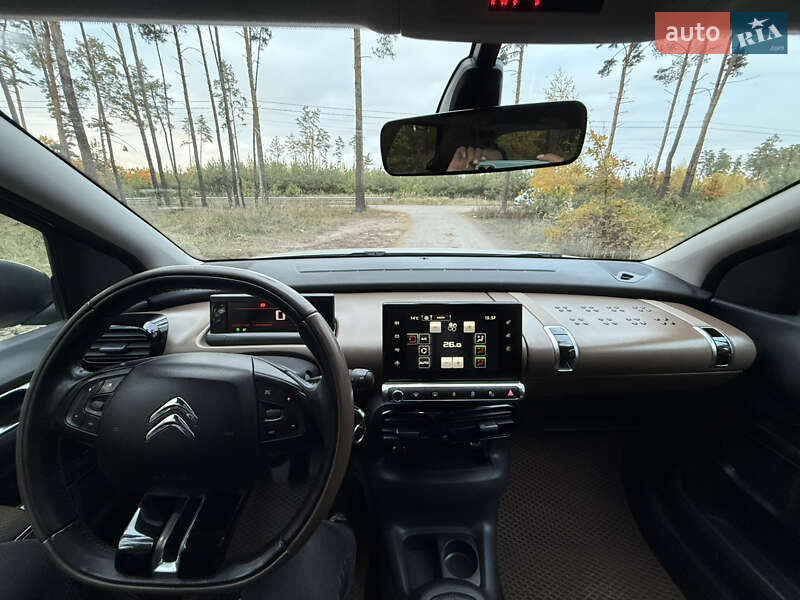 Позашляховик / Кросовер Citroen C4 Cactus 2014 в Києві фото 31 Позашляховик / Кросовер Citroen C4 Cactus 2014 в Києві