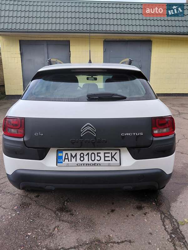 Позашляховик / Кросовер Citroen C4 Cactus 2015 в Житомирі