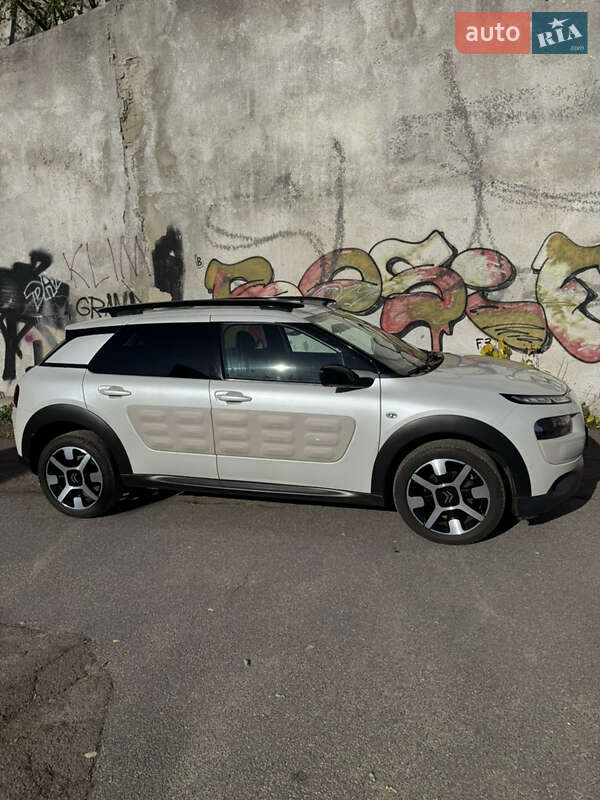 Позашляховик / Кросовер Citroen C4 Cactus 2015 в Києві фото 4 Позашляховик / Кросовер Citroen C4 Cactus 2015 в Києві
