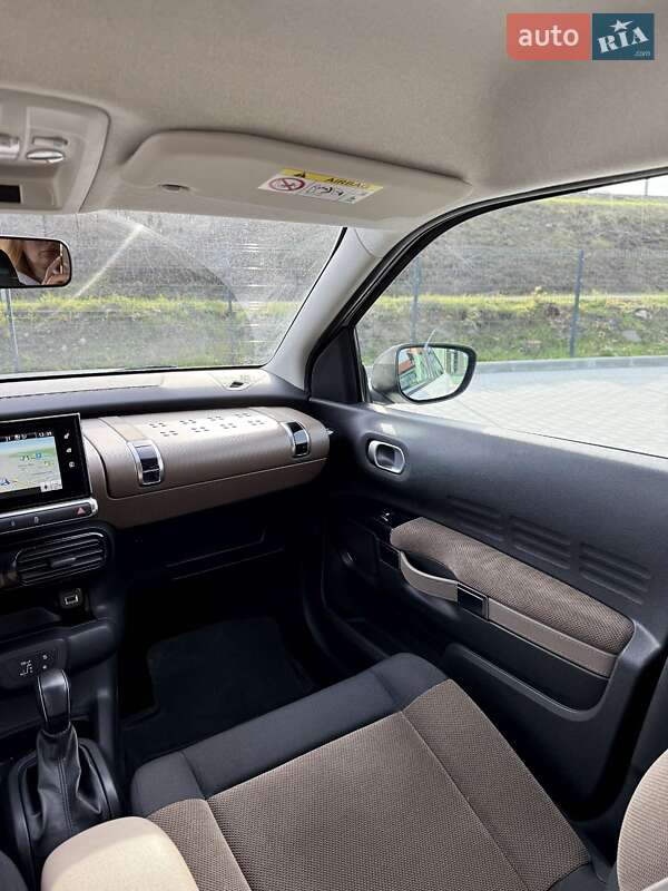 Позашляховик / Кросовер Citroen C4 Cactus 2017 в Києві фото 47 Позашляховик / Кросовер Citroen C4 Cactus 2017 в Києві