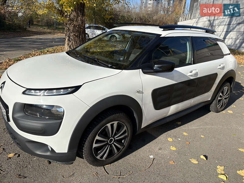Внедорожник / Кроссовер Citroen C4 Cactus 2015 в Киеве фото 14 Внедорожник / Кроссовер Citroen C4 Cactus 2015 в Киеве