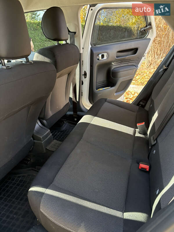 Внедорожник / Кроссовер Citroen C4 Cactus 2015 в Киеве фото 26 Внедорожник / Кроссовер Citroen C4 Cactus 2015 в Киеве