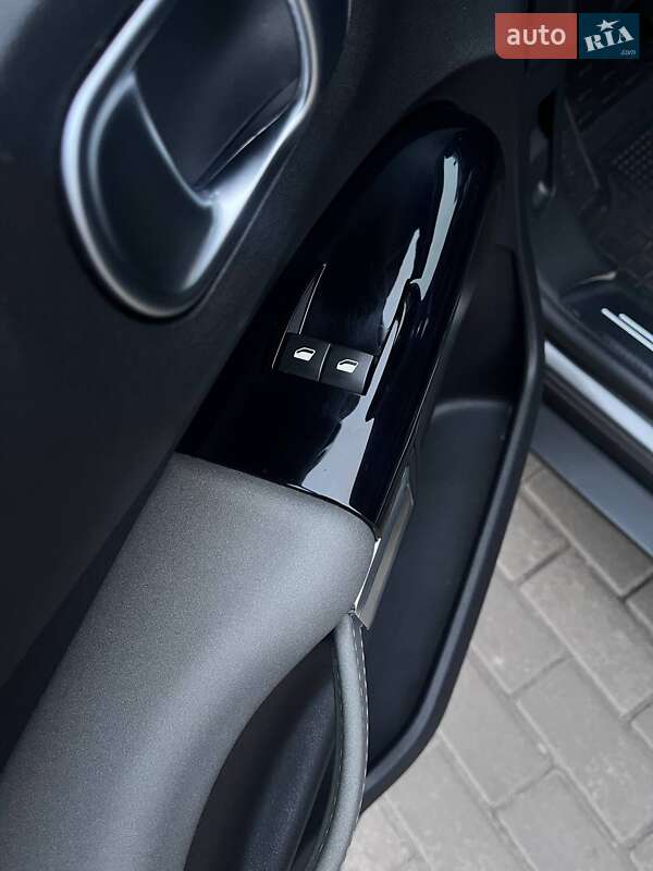 Внедорожник / Кроссовер Citroen C4 Cactus 2018 в Полтаве