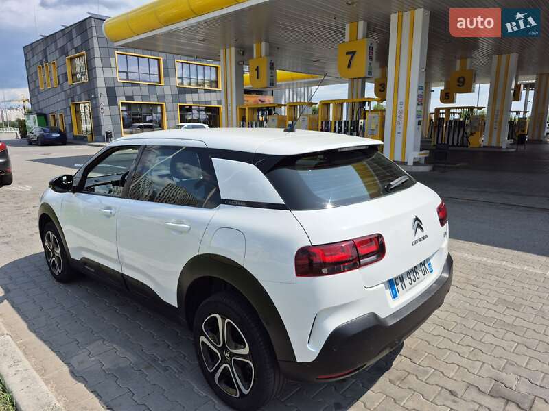 Позашляховик / Кросовер Citroen C4 Cactus 2020 в Києві