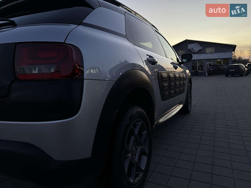 Позашляховик / Кросовер Citroen C4 Cactus 2014 в Львові