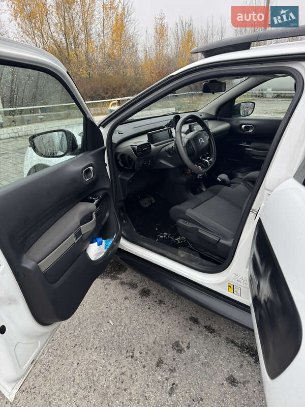 Позашляховик / Кросовер Citroen C4 Cactus 2016 в Дніпрі фото 7 Позашляховик / Кросовер Citroen C4 Cactus 2016 в Дніпрі