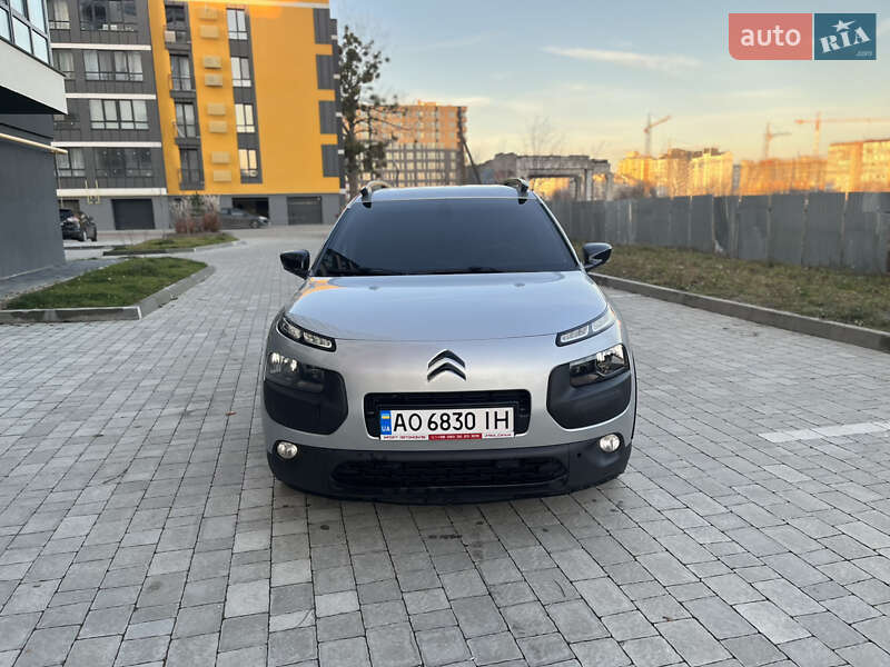 Внедорожник / Кроссовер Citroen C4 Cactus 2015 в Ивано-Франковске