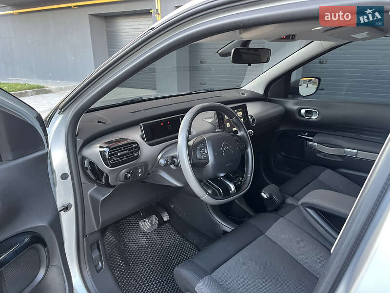 Внедорожник / Кроссовер Citroen C4 Cactus 2015 в Ивано-Франковске