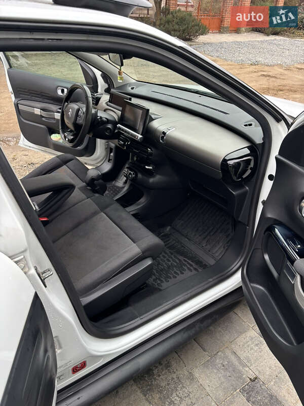 Внедорожник / Кроссовер Citroen C4 Cactus 2016 в Львове