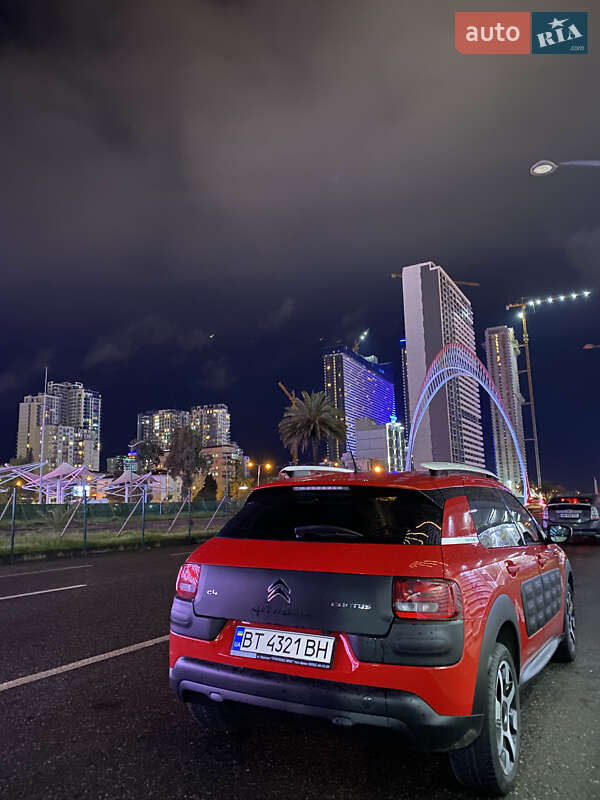 Позашляховик / Кросовер Citroen C4 Cactus 2016 в Херсоні