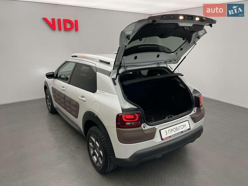 Хэтчбек Citroen C4 Cactus 2015 в Киеве