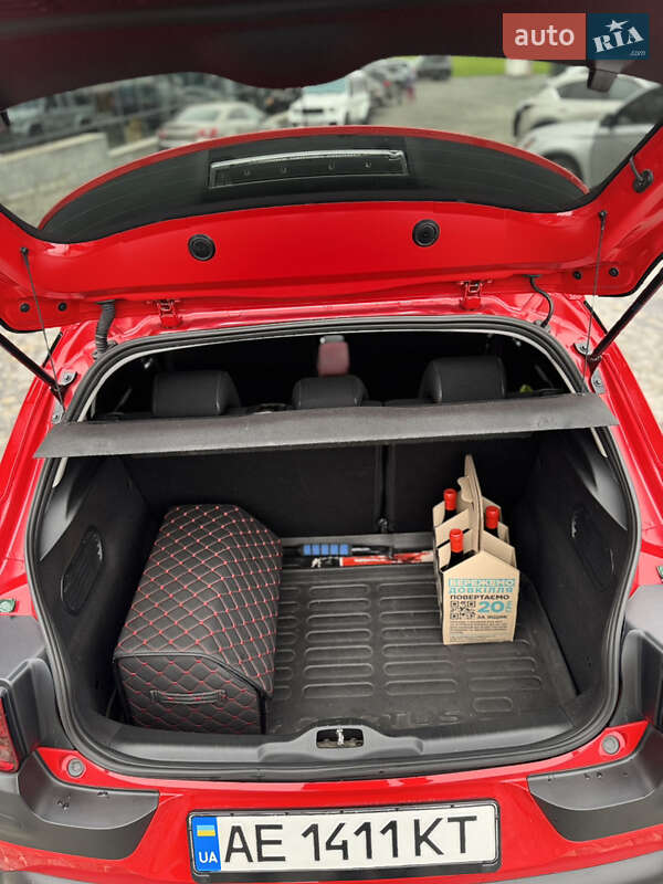 Позашляховик / Кросовер Citroen C4 Cactus 2016 в Дніпрі фото 11 Позашляховик / Кросовер Citroen C4 Cactus 2016 в Дніпрі