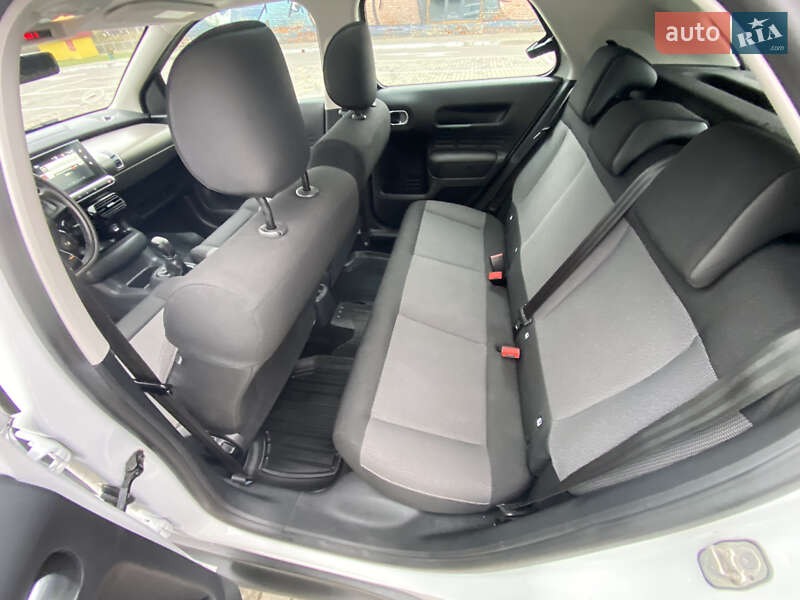 Позашляховик / Кросовер Citroen C4 Cactus 2016 в Луцьку фото 25 Позашляховик / Кросовер Citroen C4 Cactus 2016 в Луцьку