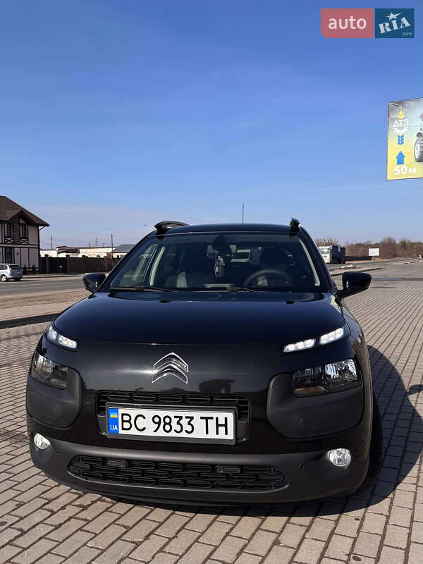 Внедорожник / Кроссовер Citroen C4 Cactus 2015 в Радехове