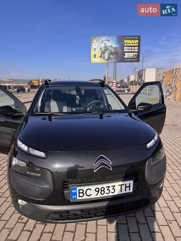 Внедорожник / Кроссовер Citroen C4 Cactus 2015 в Радехове
