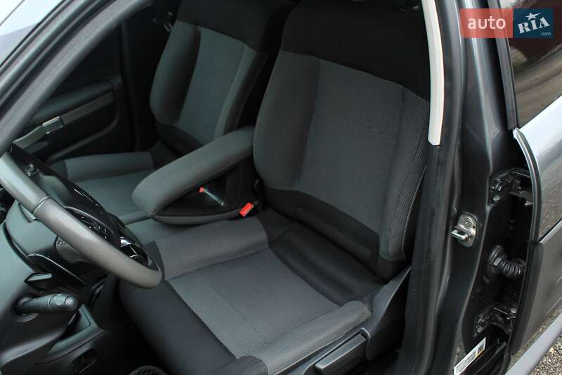 Позашляховик / Кросовер Citroen C4 Cactus 2014 в Вінниці