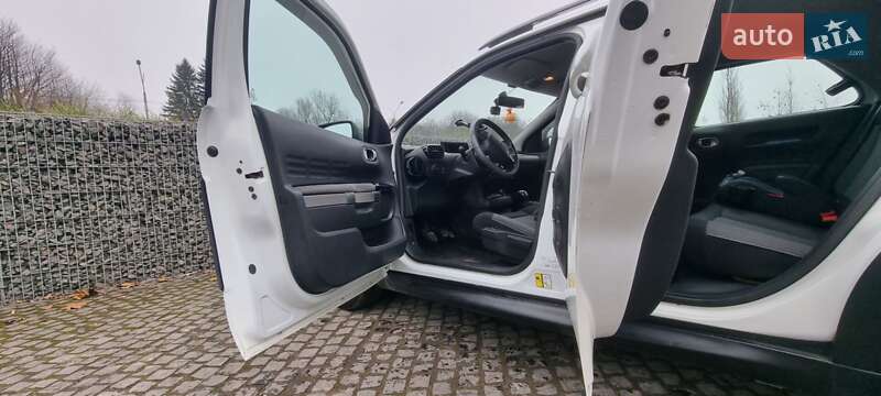 Внедорожник / Кроссовер Citroen C4 Cactus 2014 в Львове