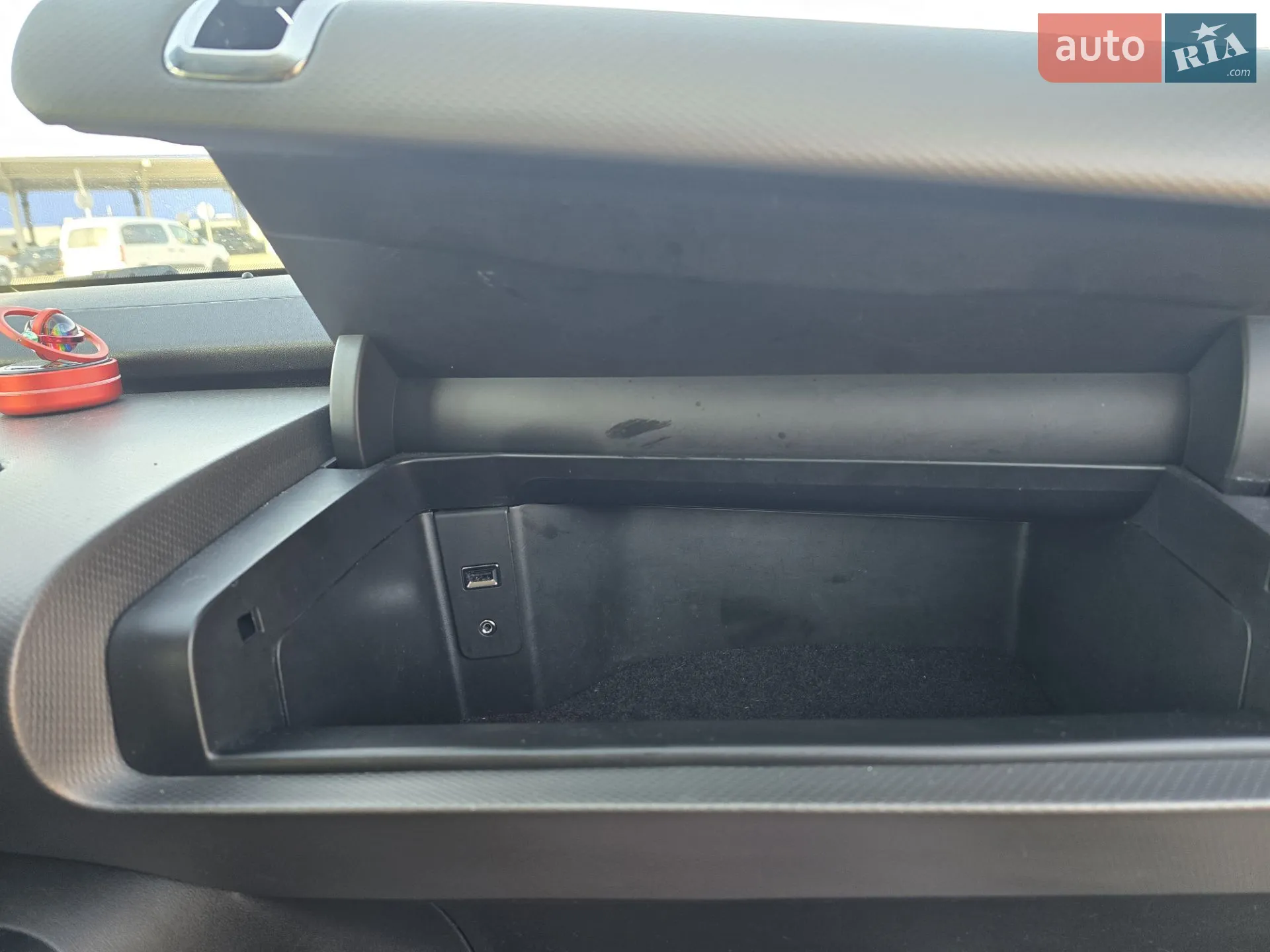 2014 Citroen C4 Cactus - мініатюра 13