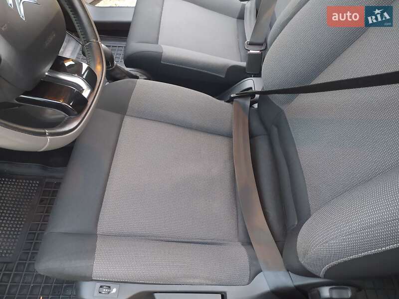Внедорожник / Кроссовер Citroen C4 Cactus 2018 в Александровке