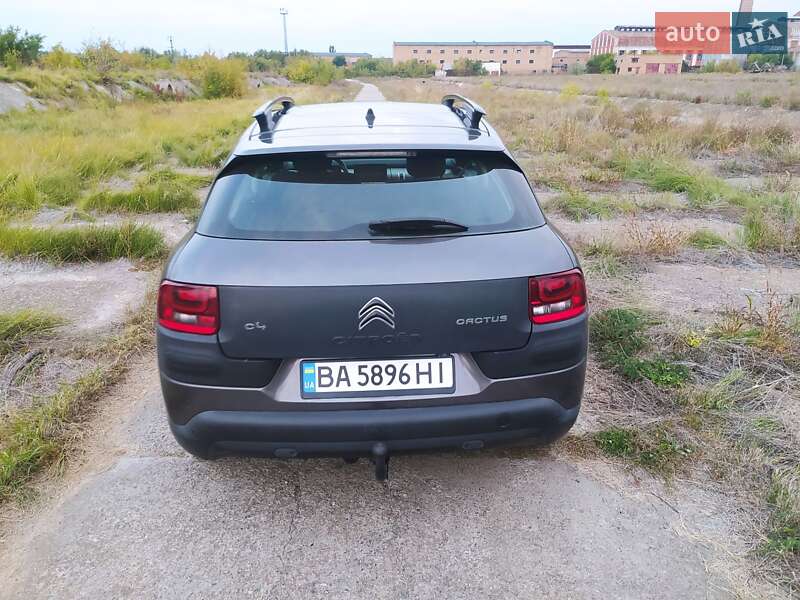 Внедорожник / Кроссовер Citroen C4 Cactus 2018 в Александровке