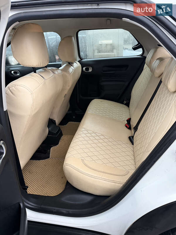 Внедорожник / Кроссовер Citroen C4 Cactus 2015 в Львове