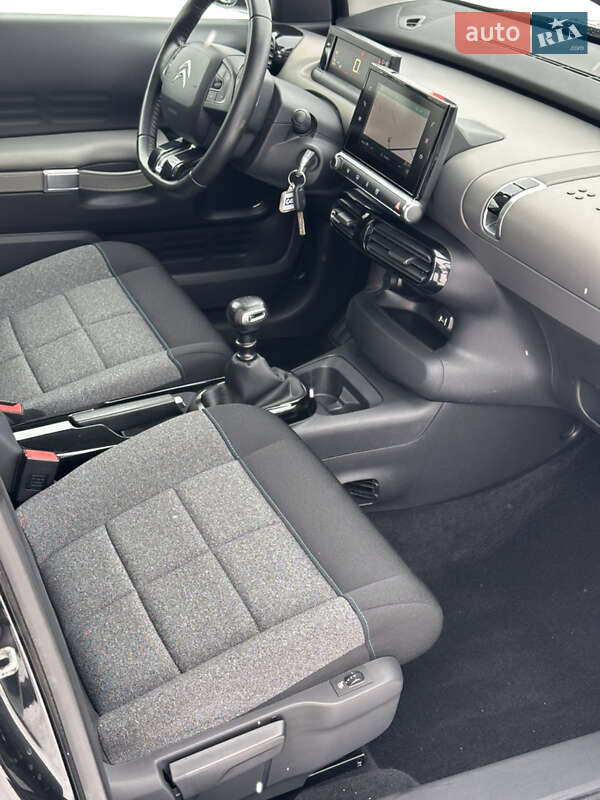 Позашляховик / Кросовер Citroen C4 Cactus 2018 в Умані
