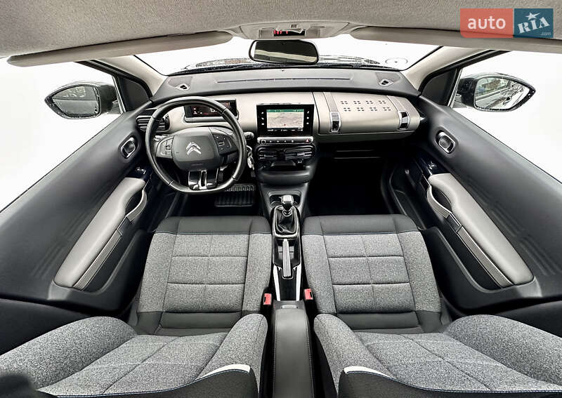 Позашляховик / Кросовер Citroen C4 Cactus 2018 в Умані