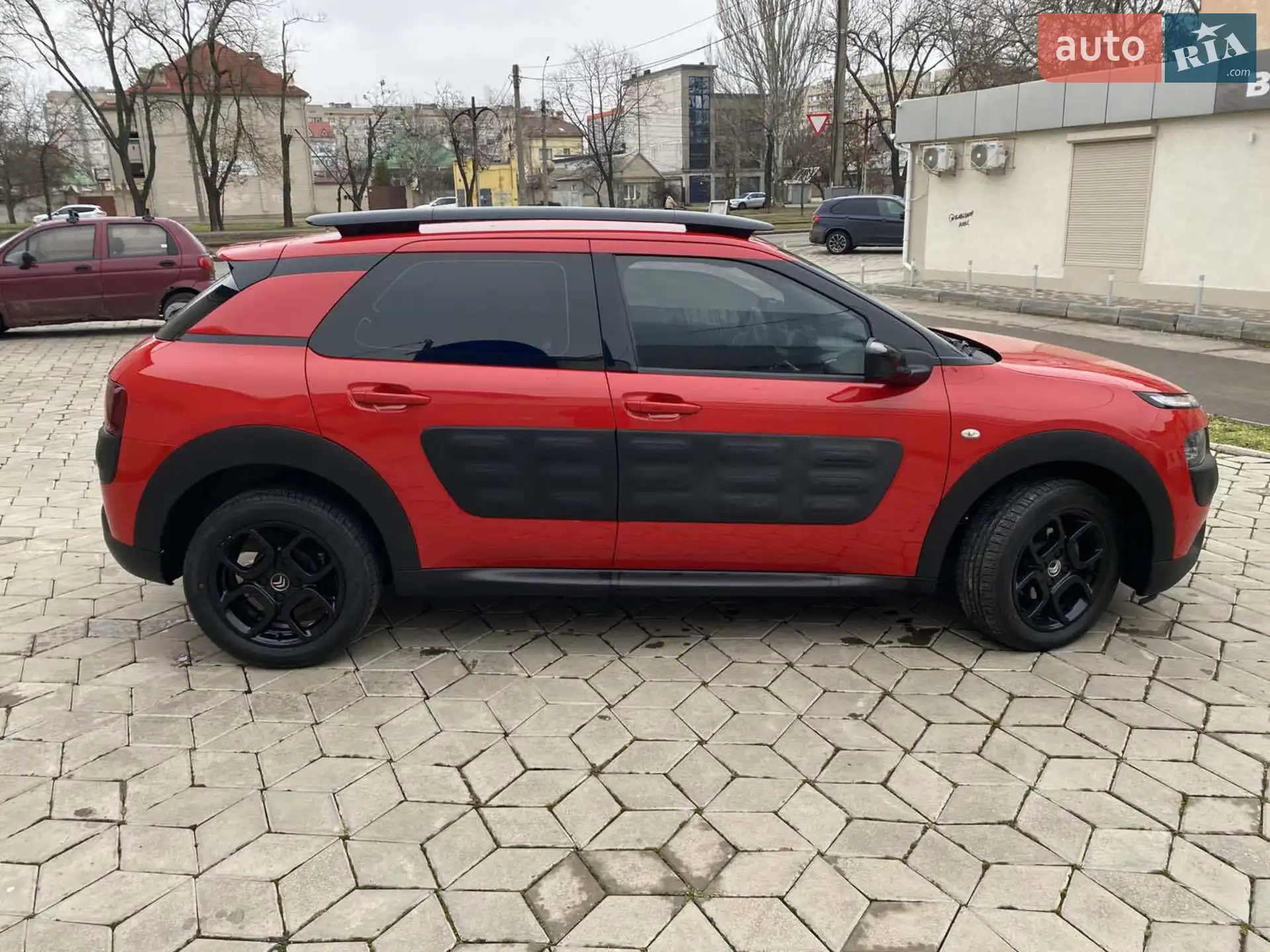 2018 Citroen C4 Cactus - мініатюра 9