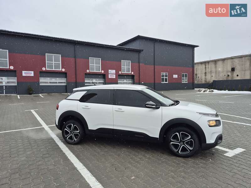 Внедорожник / Кроссовер Citroen C4 Cactus 2020 в Дубно фото 6 Внедорожник / Кроссовер Citroen C4 Cactus 2020 в Дубно