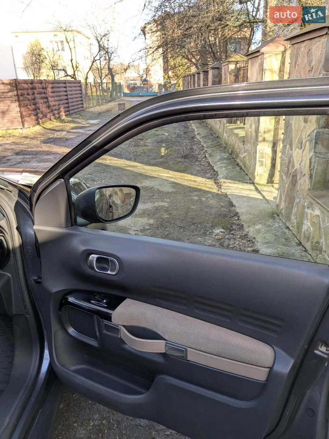 2015 Citroen C4 Cactus - мініатюра 16