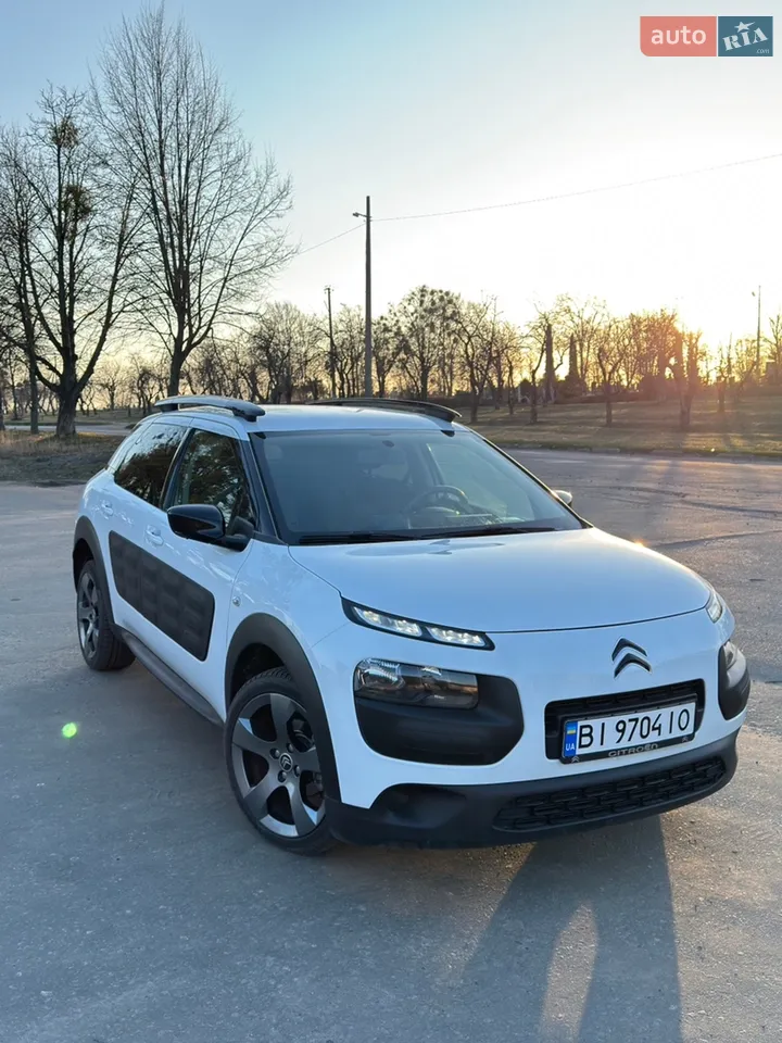 2017 Citroen C4 Cactus - мініатюра 4